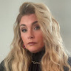 Meet your Posher, Kara